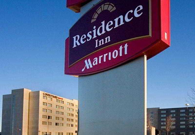 Residence Inn By Marriott Montreal Airport Дорваль Екстер'єр фото